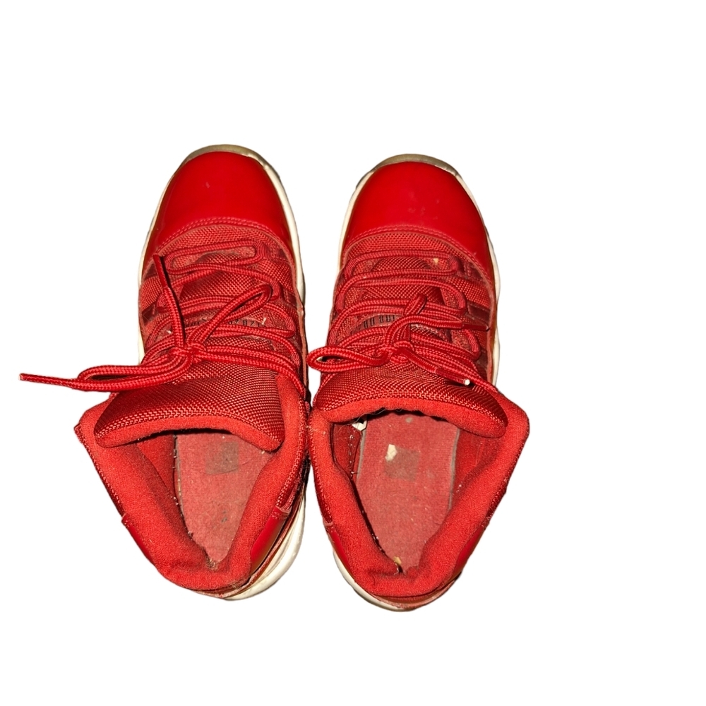 Air Jordan's 5.5Y